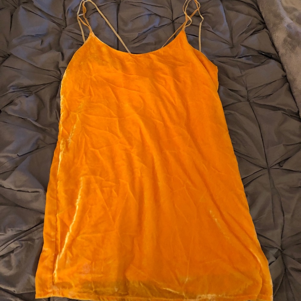 Velvet yellow dress - ZARA